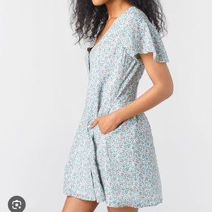 NWT Trovata Dress with buttons